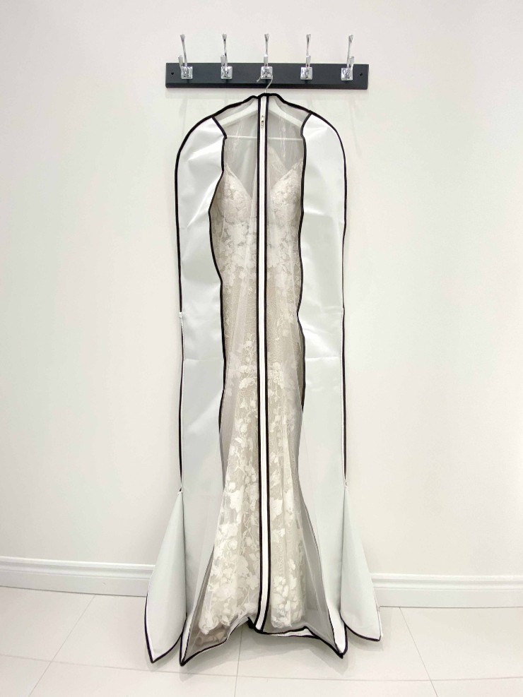 Avenue 22 Bridal Luxury Wedding Dress Travel Bag Garment Bag