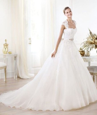 Pronovias #Leozza #0 default thumbnail