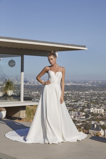 Casablanca Bridal #LE125 #2 thumbnail