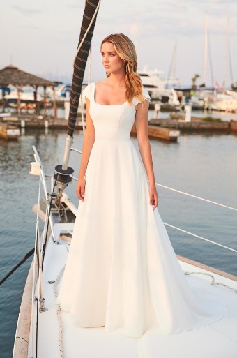 Paloma Blanca #2385 #0 default thumbnail