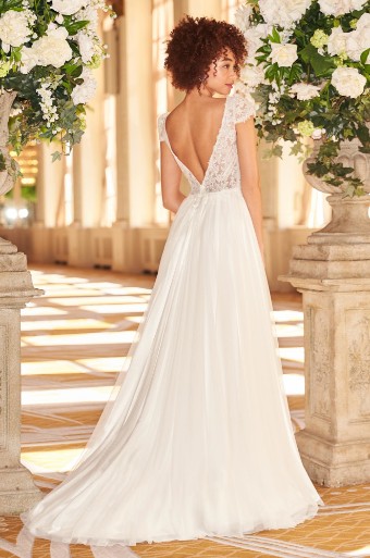 Paloma Blanca #2352 #1 default thumbnail