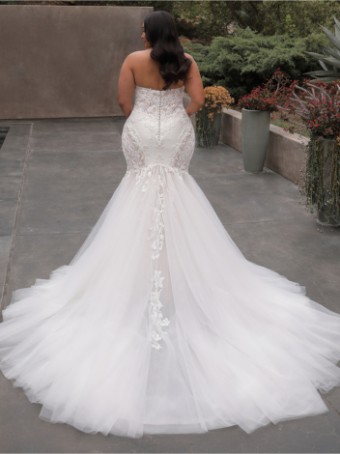 Elysee by Enzoani #DIANNA x Édition #1 default Ivory/Ivory thumbnail