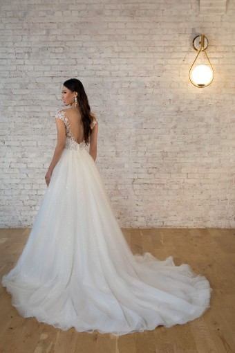 Stella York #7640 #1 (IV-PL) Ivory Gown w Porcelain Tulle Illusion thumbnail