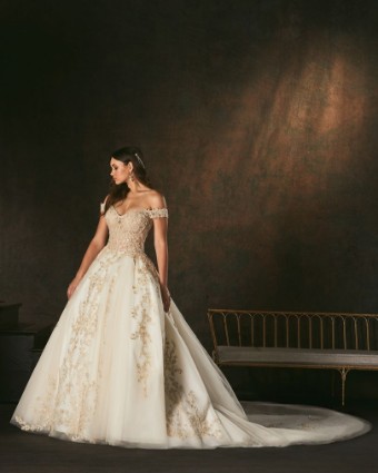 Casablanca Bridal #C160 #0 default Ivory/Gold/Silver thumbnail