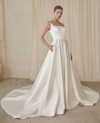 Casablanca Bridal #LE144 #1 Diamond White thumbnail