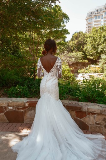 Stella York #7491SS #1 (IV-BC) Ivory Lace Tulle & Biscotti Regal Organza over Biscotti Gown thumbnail