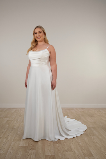 Stella York #7915 #3 (IV-PL) Ivory Gown w Porcelain Tulle Illusion thumbnail