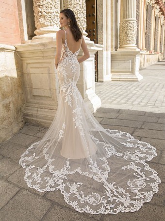 Enzoani #Annika #1 default Ivory/Nude thumbnail