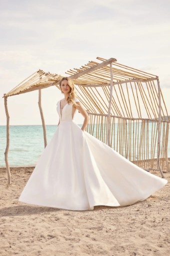 Paloma Blanca #M2475 #0 default Natural thumbnail