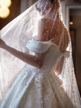 Pronovias #Emerlad #1 Off White thumbnail