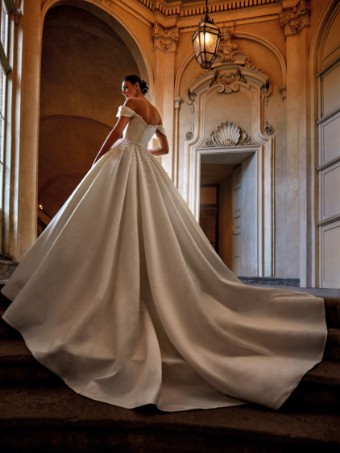 Pronovias #Emerlad #2 Off White thumbnail