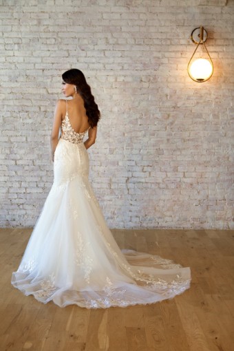 Stella York #7525 #1 (IVIV-PL) Ivory Lace & Tulle ov Ivory Gwn w Porcelain Tulle Illusion thumbnail