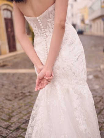 Maggie Sottero #HAILEY (23MS653B01 - Lined bodice) #1 All Ivory (gown with Ivory Illusion) thumbnail