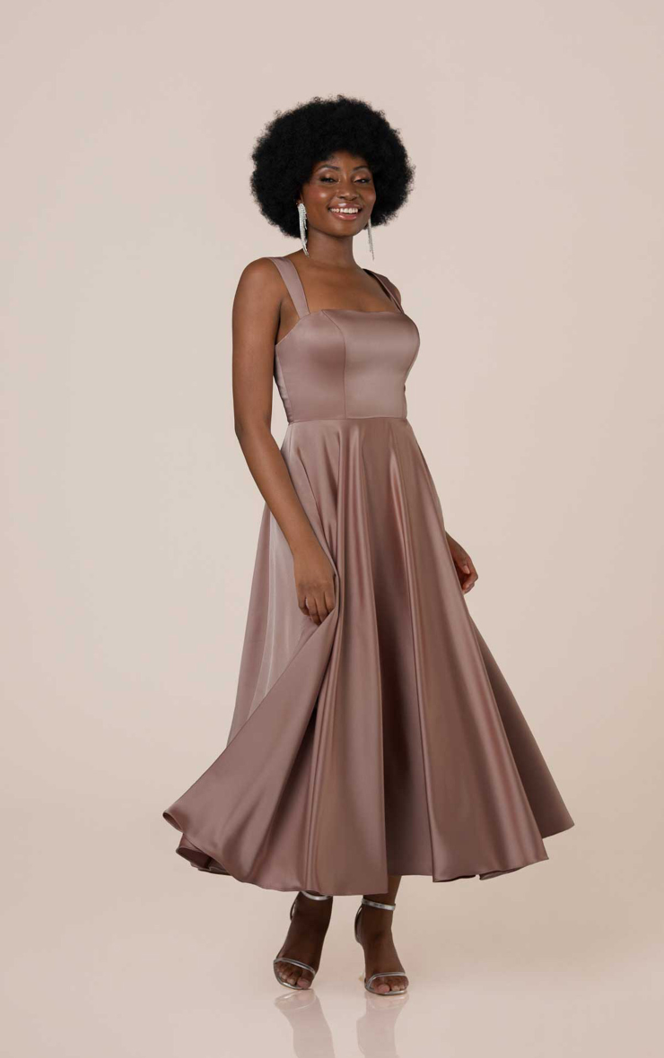 avenue 22 bridesmaid dresses City Hall Wedding Dresses  Take a look at these sleek and stylish wedding  gowns for a city hall wedding in Toronto! They're chic and comfortable, and  can easily be worn from