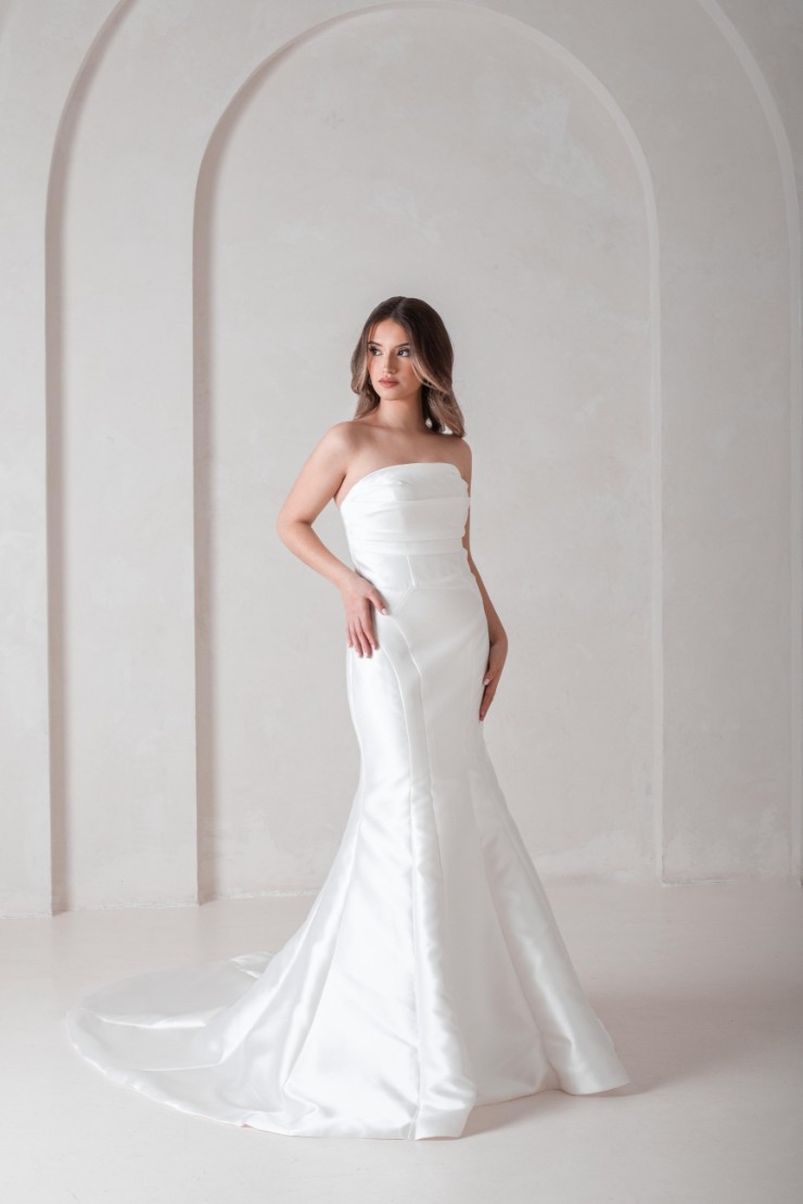 Ritzy Bridal #R25W53 Default Image