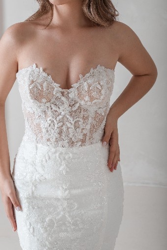 Ritzy Bridal #R25W37 #3 default Ivory/Nude thumbnail