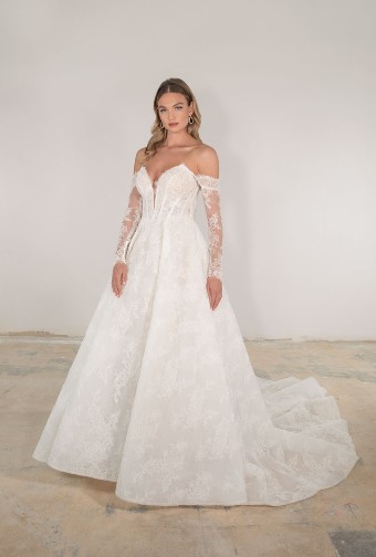 Martina Liana #LE1290 #0 default (IVRM-PL) Ivory Lace & Tulle over Rum Gown w Porcelain Tulle Plunge thumbnail