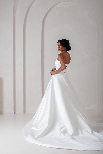 Ritzy Bridal #R25W61 #3 default Light Ivory thumbnail