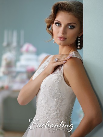 Enchanting by Mon Cheri #116124 #1 thumbnail
