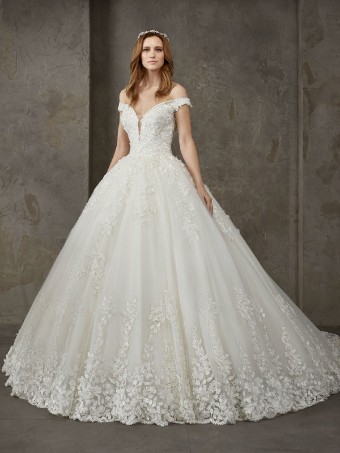 Pronovias #Nigeria #1 thumbnail