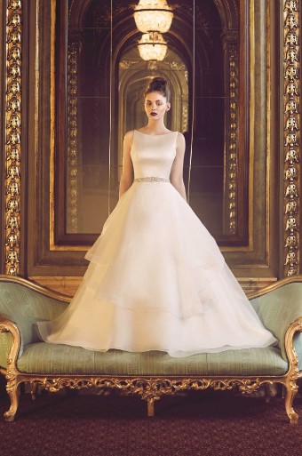 Paloma Blanca #4715 #3 thumbnail
