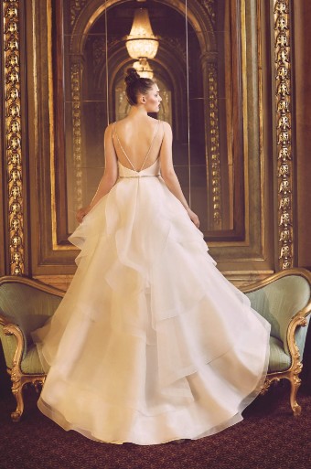 Paloma Blanca #4715 #2 thumbnail